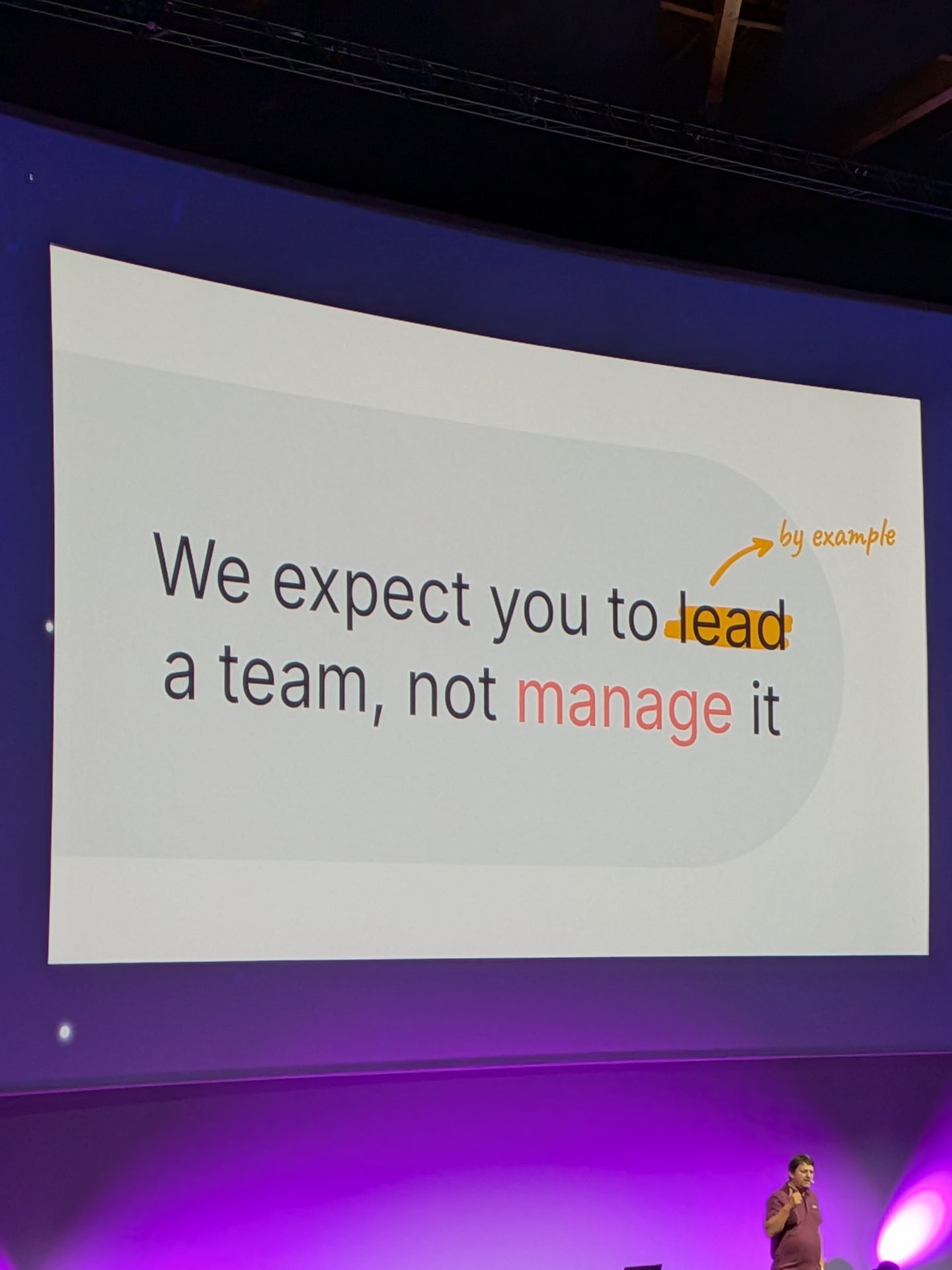 Fabien Pinckaers lavalla Odoo Experience 2026 -tapahtumassa